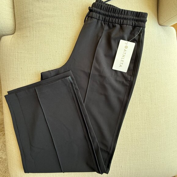 NWT Athleta Endeavor Relaxed Pant - Size M - Picture 4 of 6